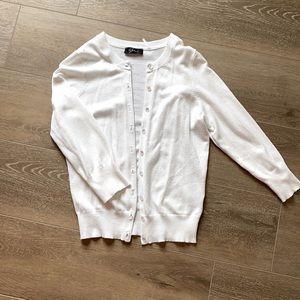 White 3/4 Sleeve Cardigan